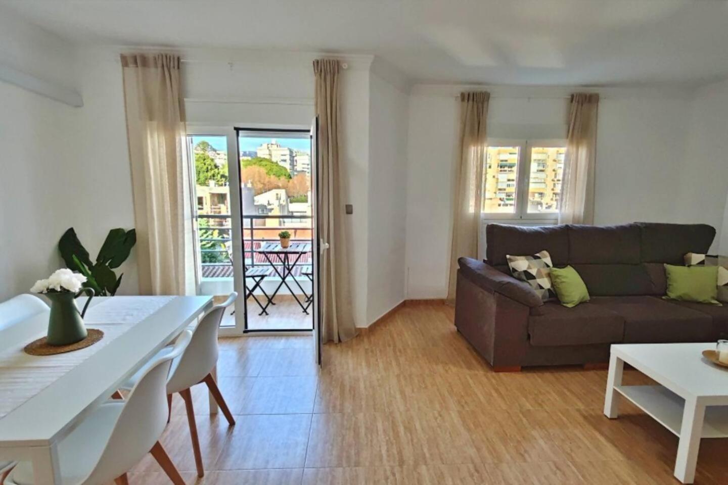 Apartamento Paseo Larios Torre Del Mar Eksteriør billede